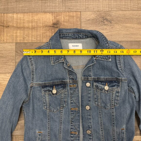 Old Navy Women’s Denim Jacket - Picture 3 of 4
